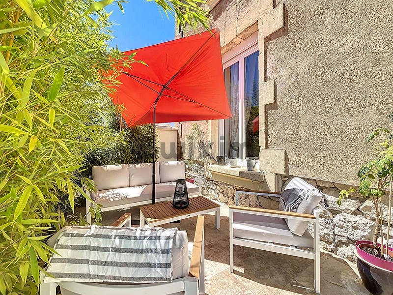 Maison - 152 m² - 5 pièces