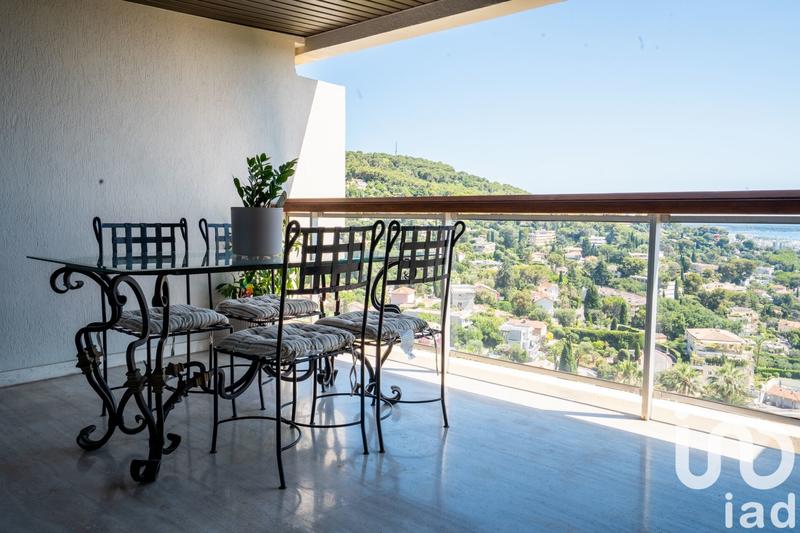 Appartement - 76 m² - 3 pièces