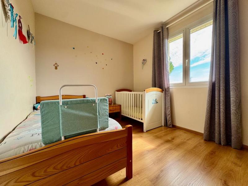 Maison - 184 m² - 7 pièces