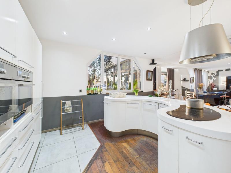 Appartement - 123 m² - 4 pièces