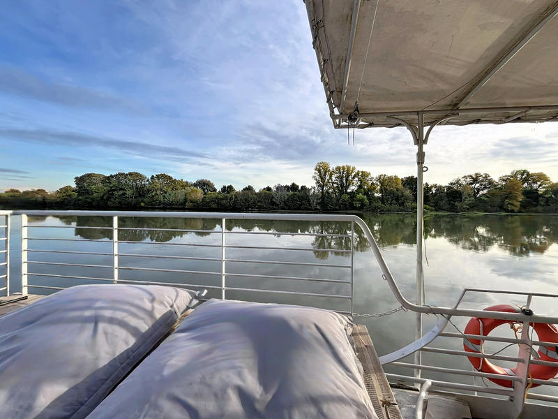 Péniche - 164 m² - 6 pièces