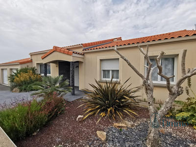 Maison - 161 m² - 7 pièces