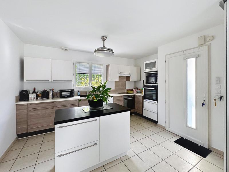 Maison - 107 m² - 4 pièces