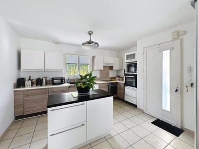 Maison - 107 m² - 4 pièces