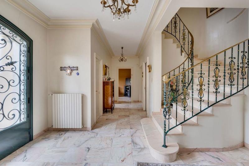 Maison de maîtres - 280 m² - 7 pièces