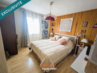 Maison - 151 m² - 6 pièces