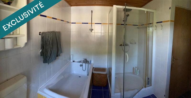 Maison - 207 m² - 9 pièces