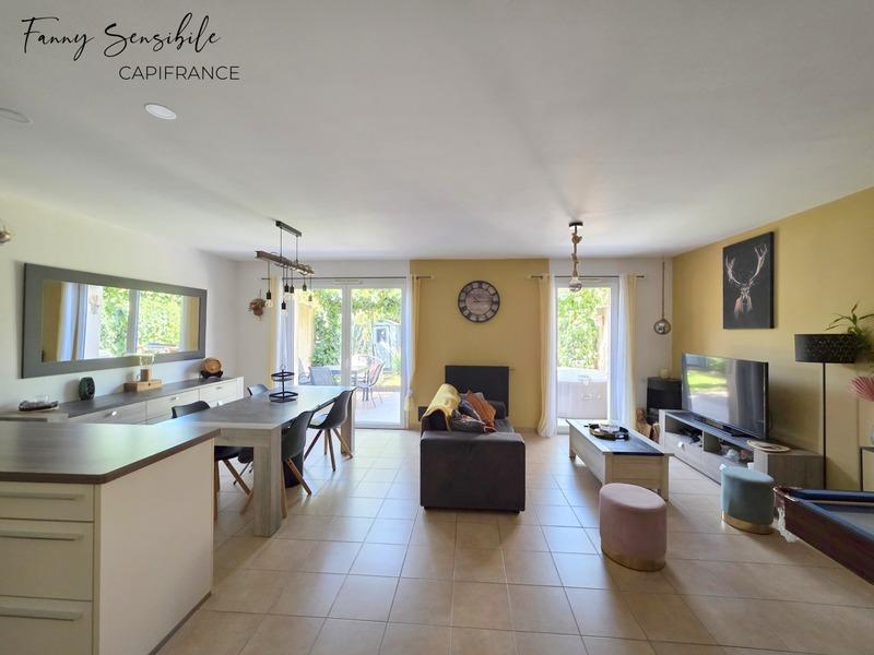 Maison - 90 m² - 4 pièces