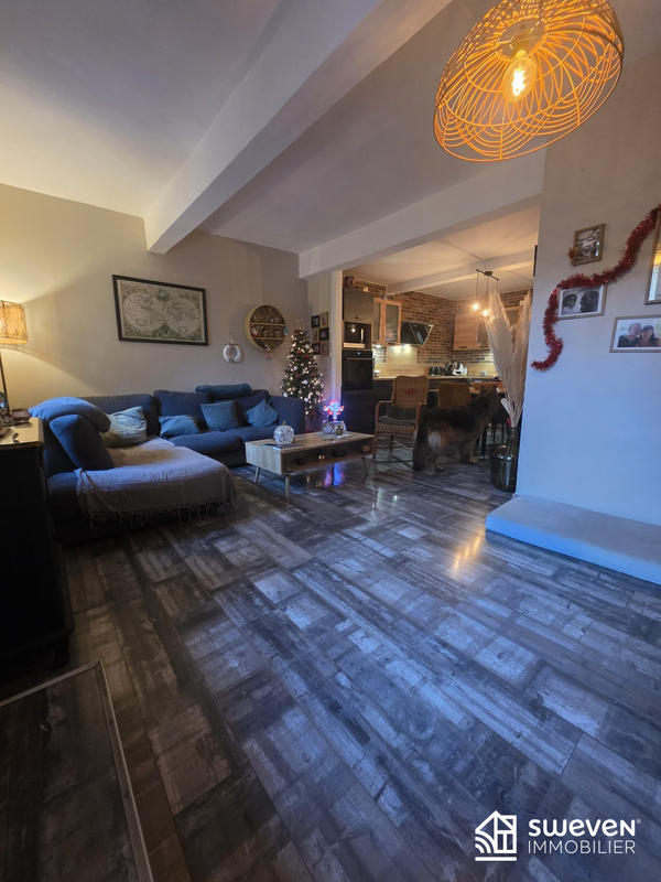 Maison - 120 m² - 6 pièces