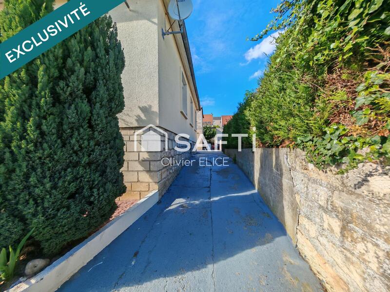 Maison - 215 m² - 5 pièces