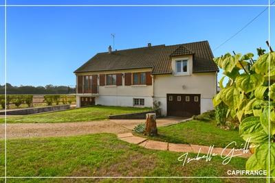 Maison - 102 m² - 4 pièces