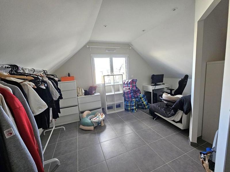 Maison - 143 m² - 6 pièces