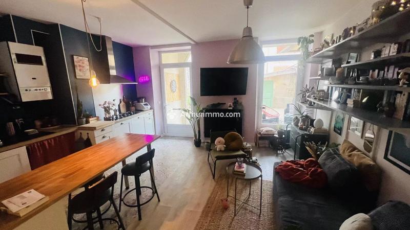 Appartement - 49 m² - 2 pièces