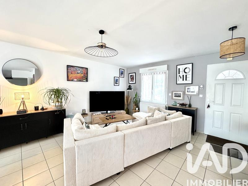 Maison - 90 m² - 4 pièces