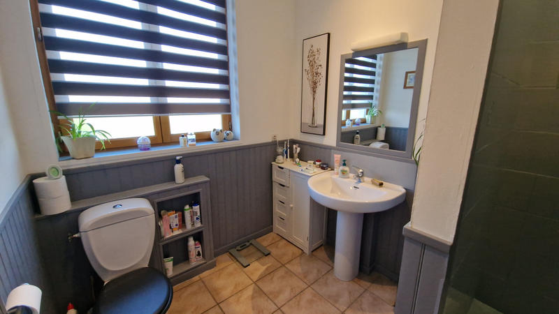 Maison - 213 m² - 6 pièces