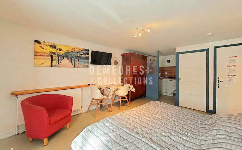 Maison ancienne - 240 m² - 12 pièces