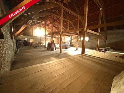 Maison - 150 m² - 4 pièces