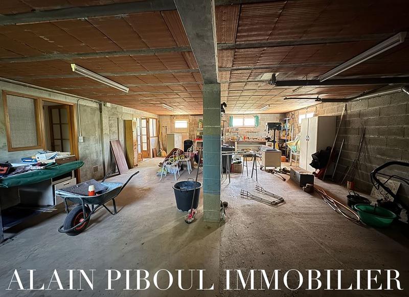 Maison traditionnelle - 107 m² - 4 pièces