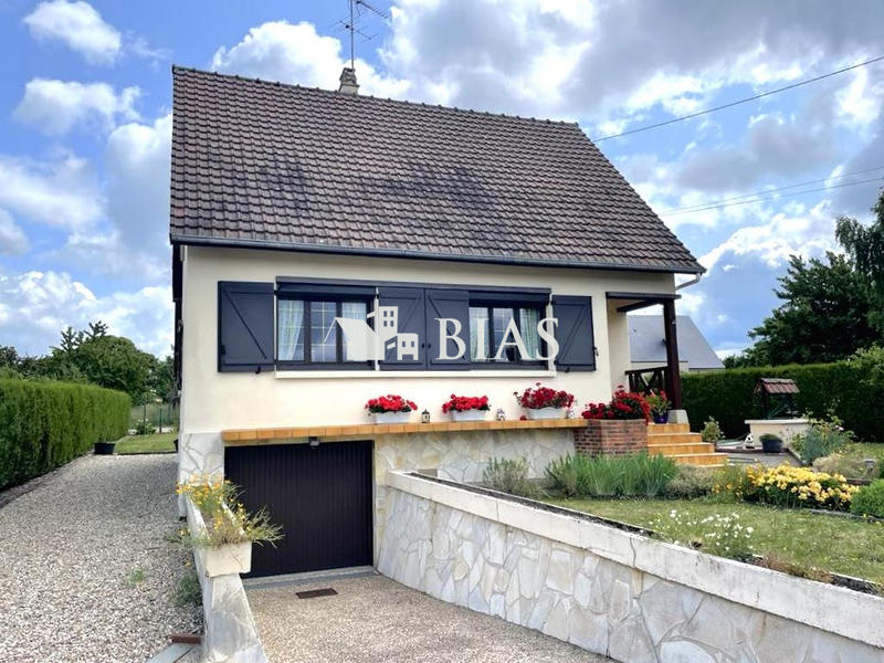 Maison - 100 m² - 4 pièces