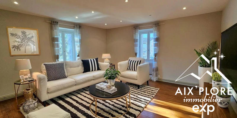 Appartement - 89 m² - 3 pièces