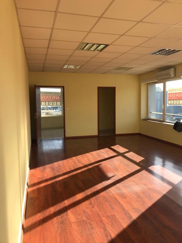 Bureau - 190 m² - 6 pièces