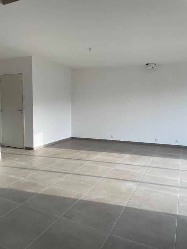 Maison - 122 m² - 6 pièces