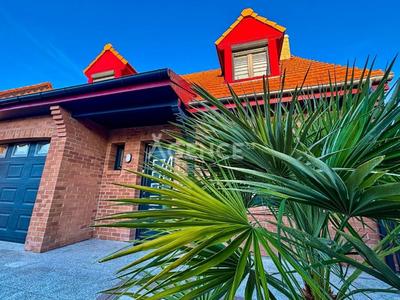 Maison - 87 m² - 5 pièces