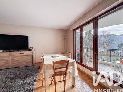 Appartement - 76 m² - 3 pièces