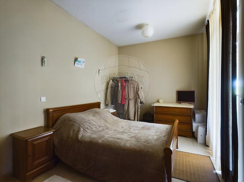 Propriété - 660 m² - 15 pièces