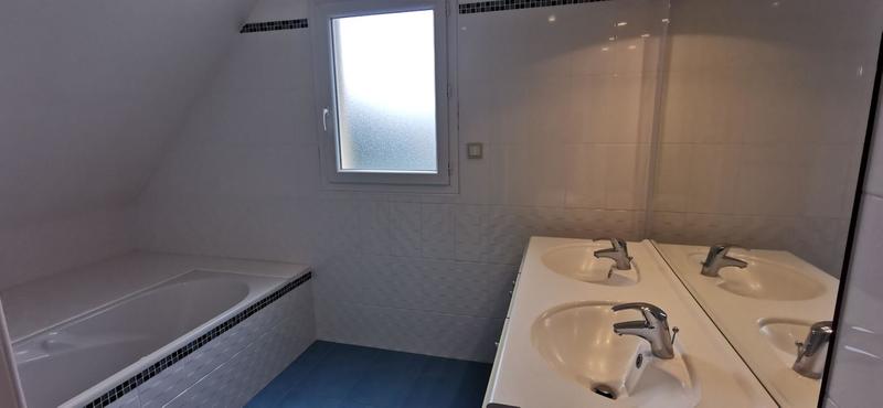 Maison - 195 m² - 6 pièces