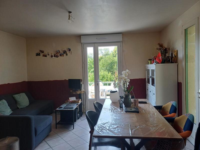 Maison - 90 m² - 3 pièces