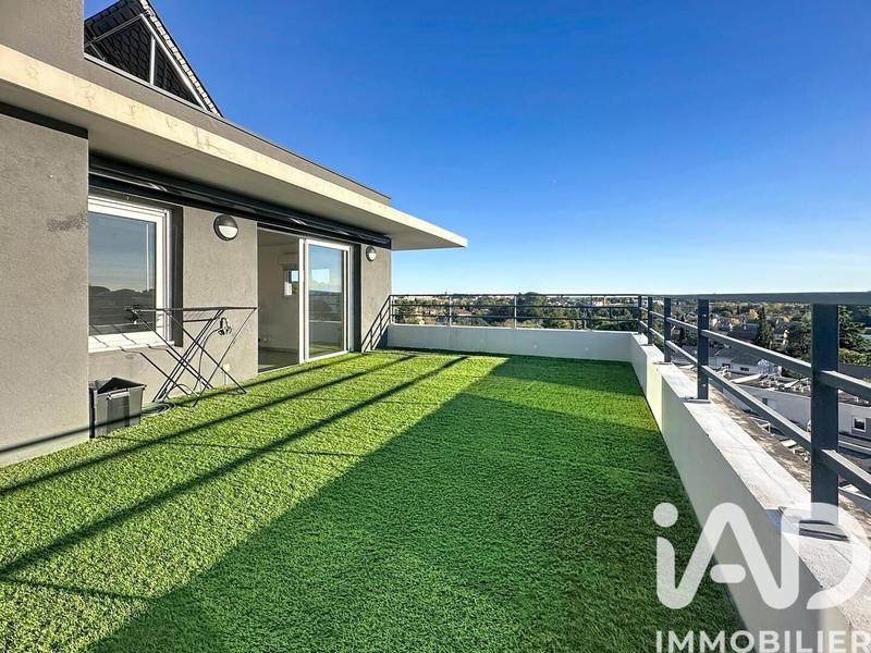 Appartement - 98 m² - 4 pièces