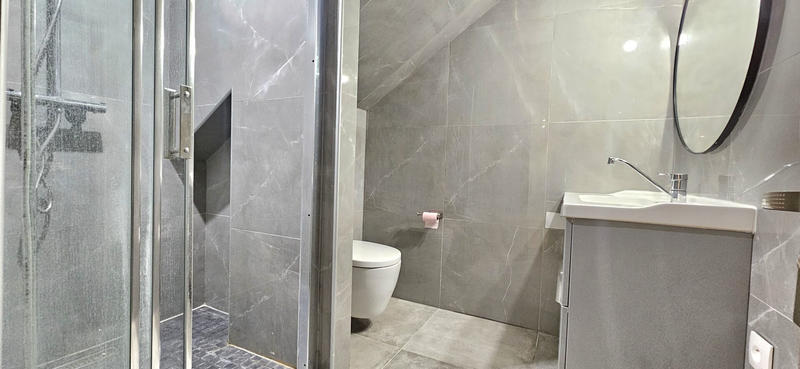 Appartement - 107 m² - 4 pièces