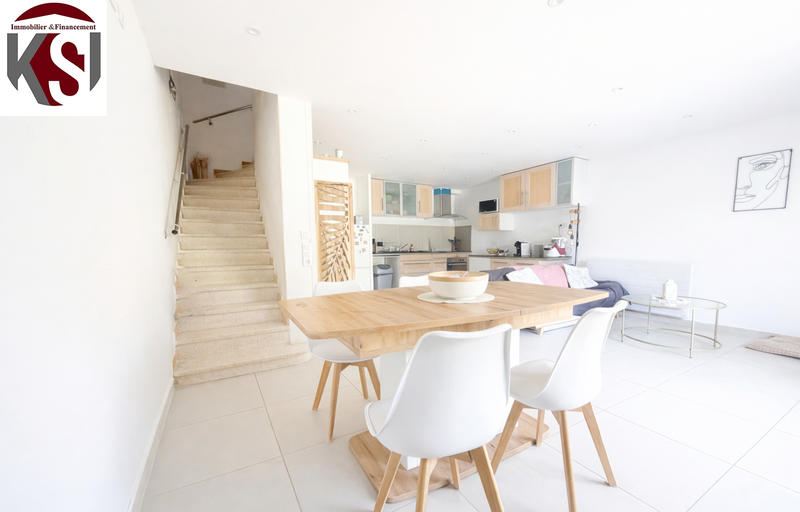 Maison - 100 m² - 3 pièces