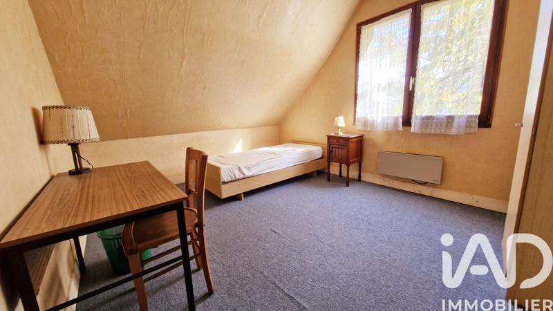 Maison - 159 m² - 9 pièces