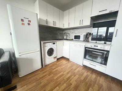 Appartement - 76 m² - 5 pièces