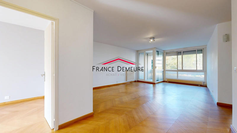 Appartement - 106 m² - 5 pièces