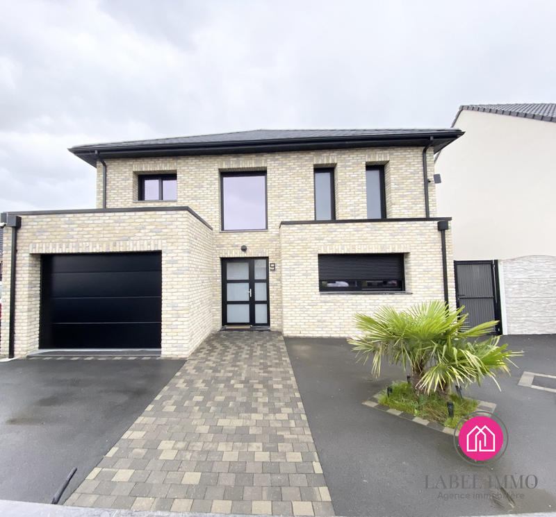 Maison contemporaine - 153 m² - 5 pièces