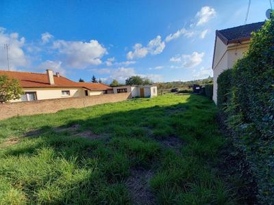 Terrain constructible - 1 673 m²