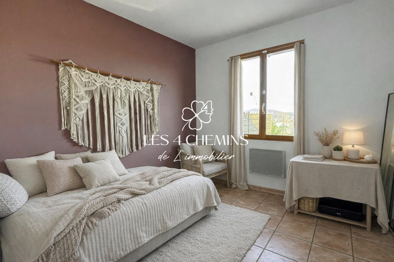 Villa - 99 m² - 5 pièces