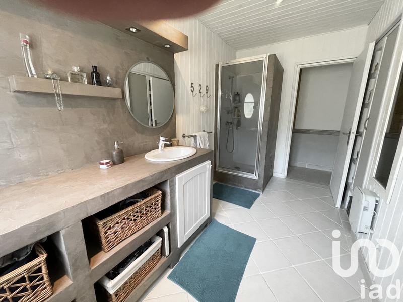 Maison - 180 m² - 7 pièces