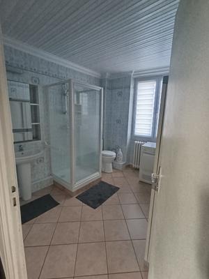 Appartement - 122 m² - 9 pièces