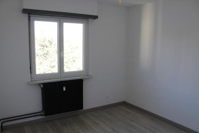 Appartement - 90 m² - 5 pièces