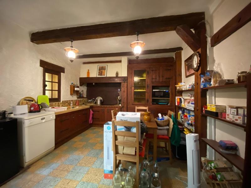 Maison - 270 m² - 8 pièces