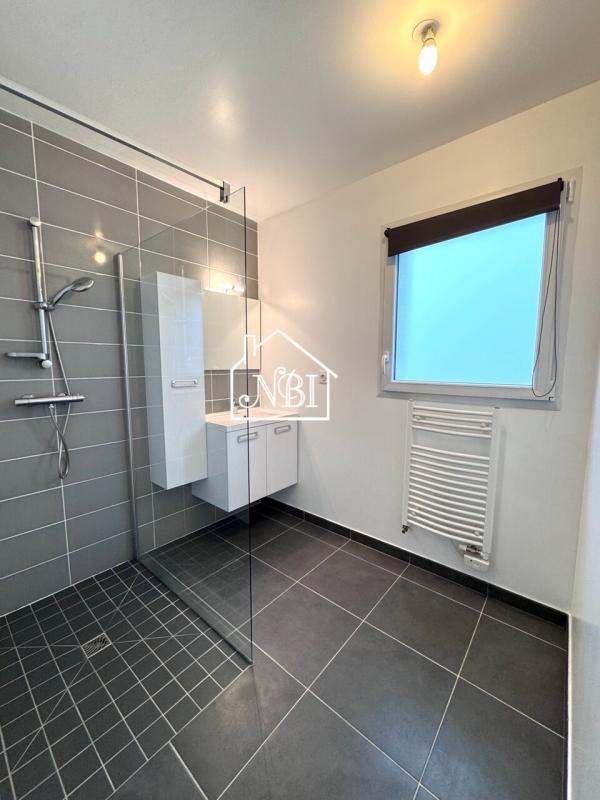 Pavillon - 86 m² - 5 pièces