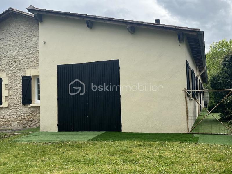 Maison ancienne - 214 m² - 10 pièces