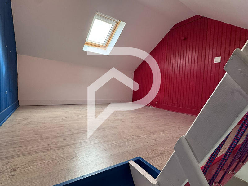 Maison - 86 m² - 5 pièces