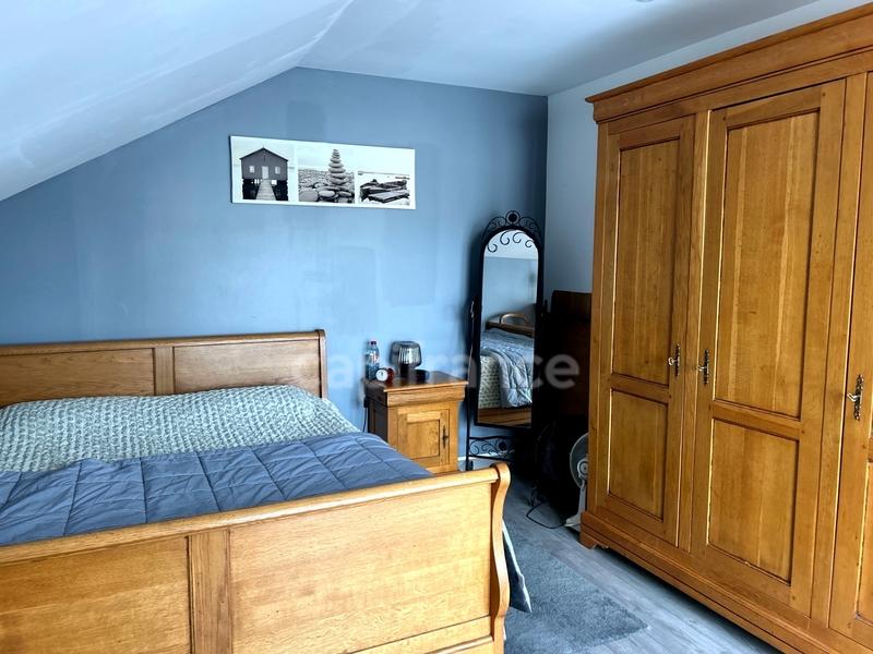 Maison - 200 m² - 5 pièces