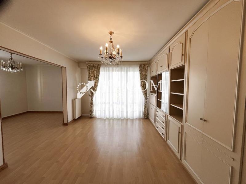 Appartement - 80 m² - 4 pièces