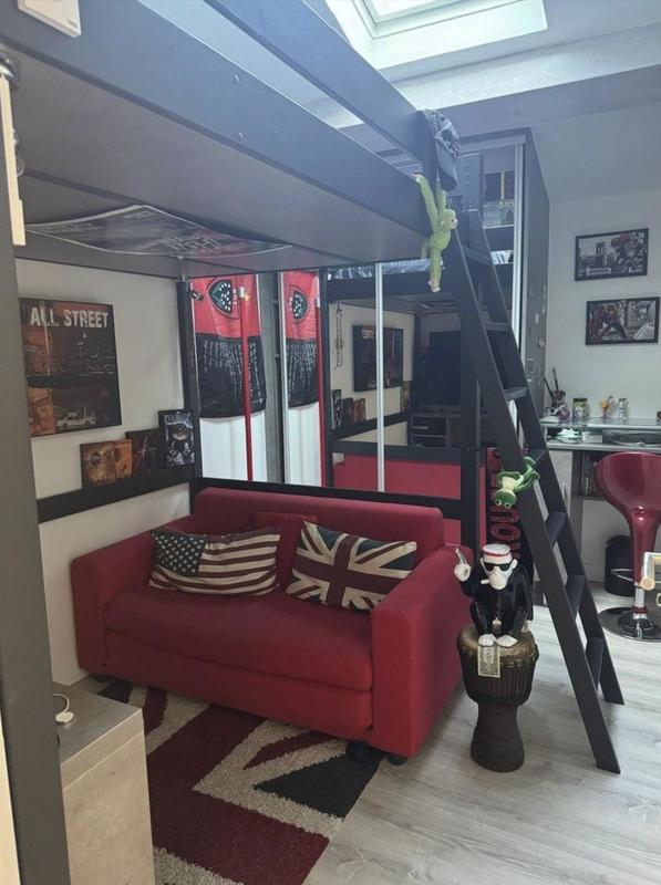 Maison - 110 m² - 6 pièces